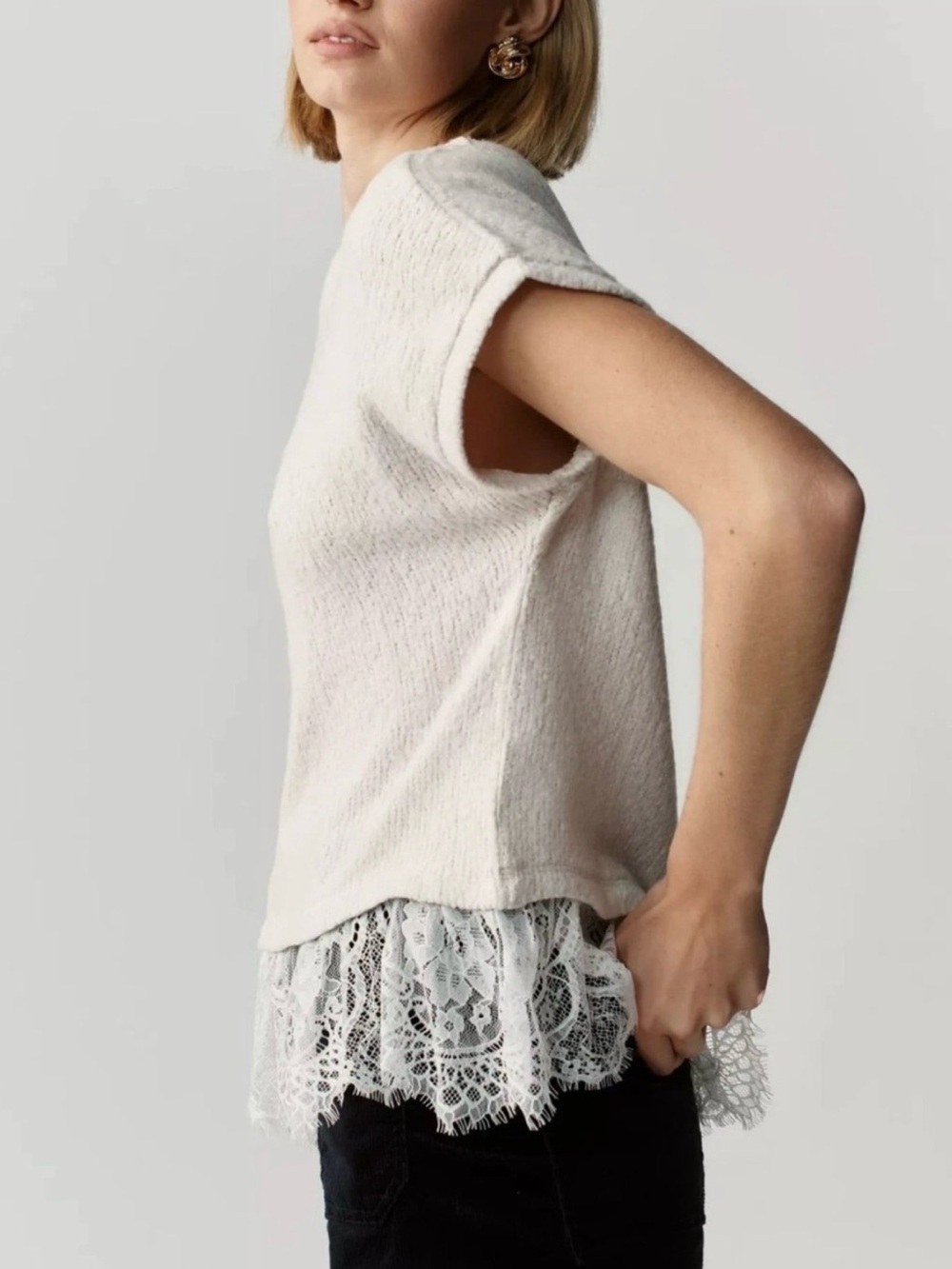 Maeve by Anthropologie Ruffled Lace Tee NWT - Picture 3 of 9